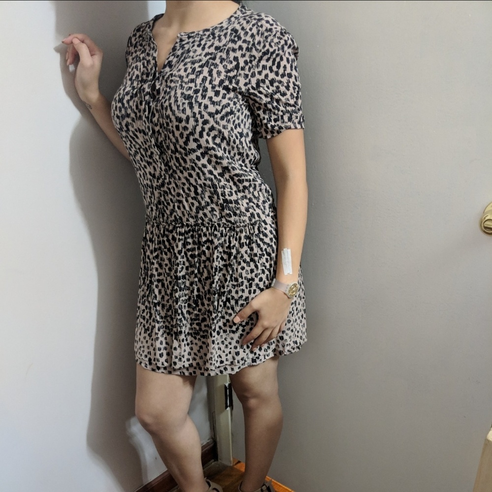 HP ✨ Burberry Authentic Short Sleeve Dress black - Picture 2 of 8